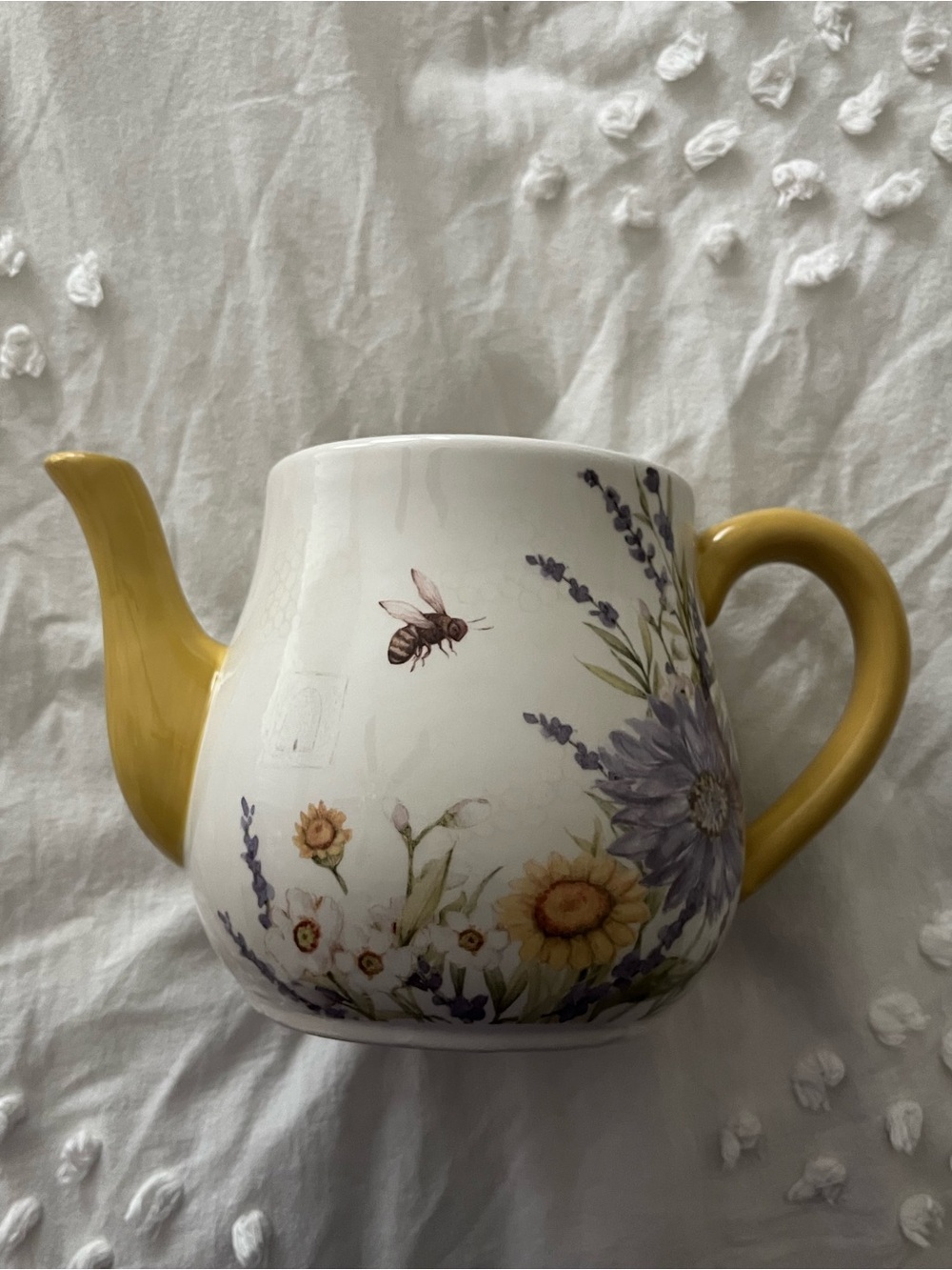 Yellow-Accent Floral Teapot with Bee Motif